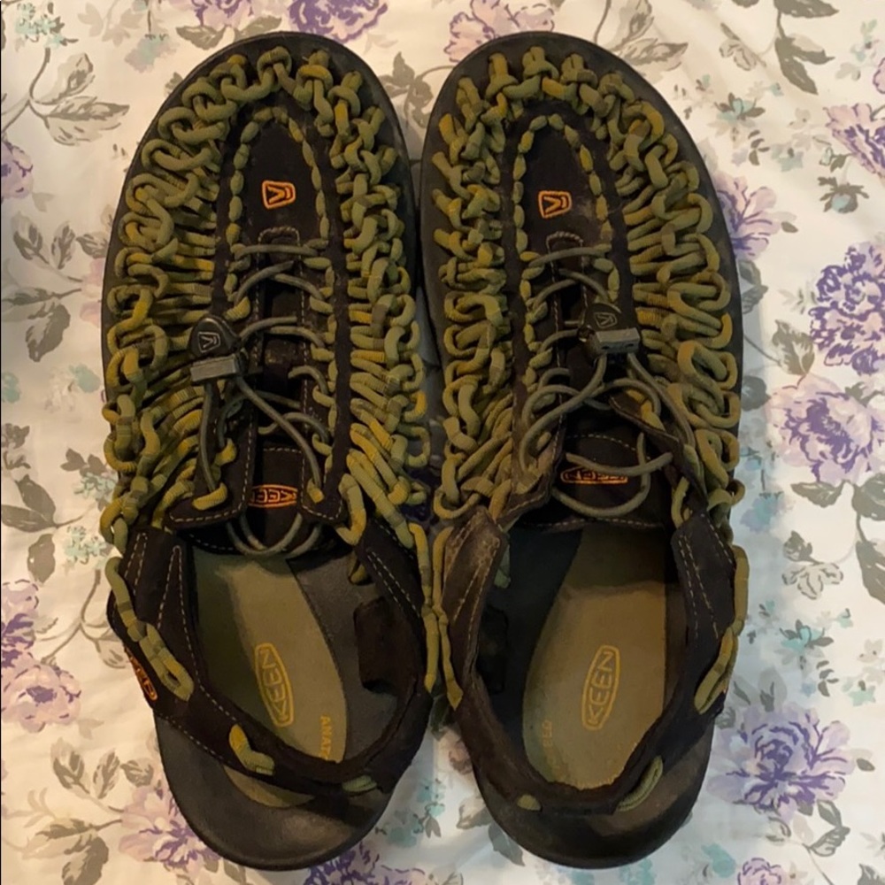 Keen UNEEK Camo Sandals